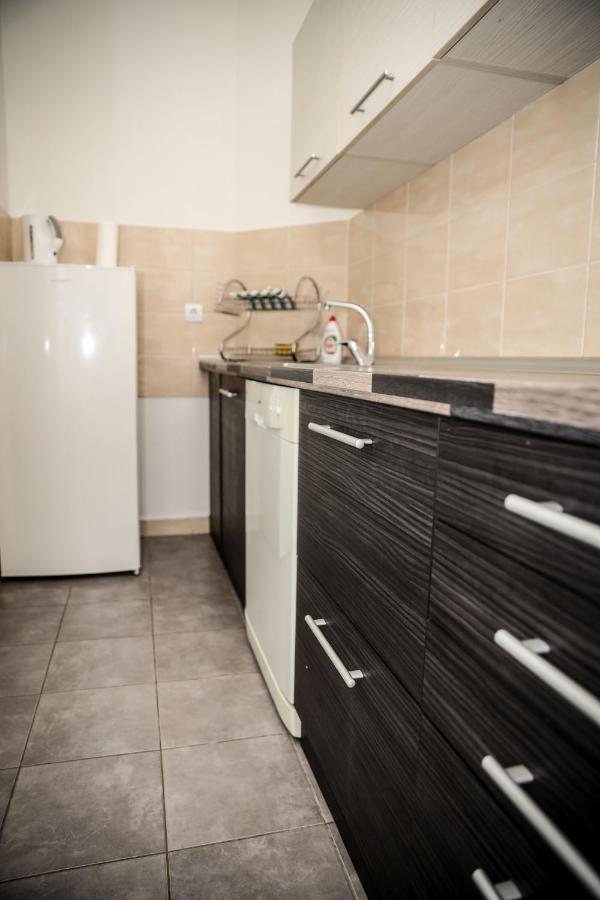 Apartman Green Relax Belville Belgrád Kültér fotó