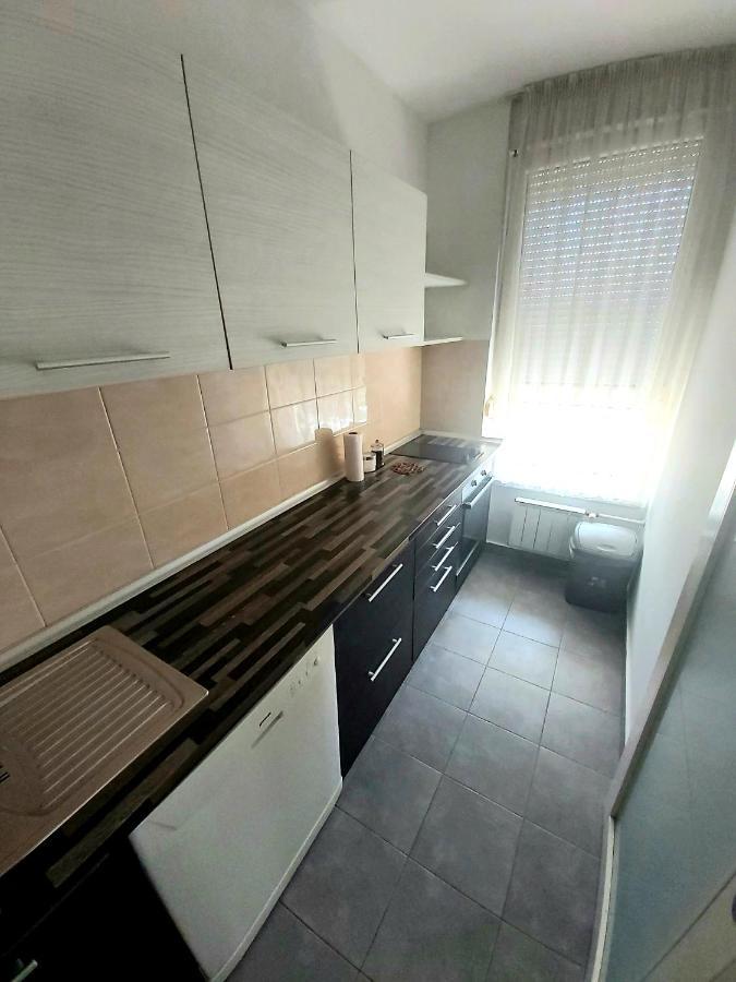 Apartman Green Relax Belville Belgrád Kültér fotó